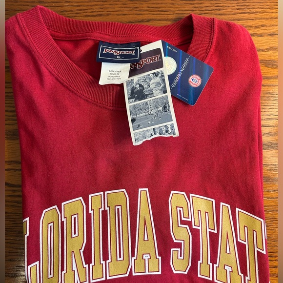 NWT FSU Florida State Short Sleeve T- Shirt - Picture 1 of 3
